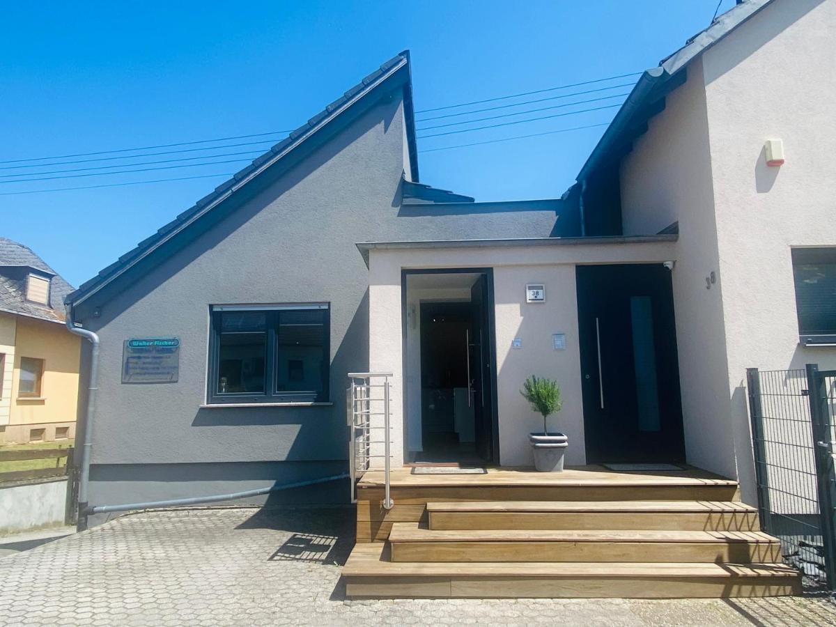 Ferienwohnung Am Maarbach Конц Екстериор снимка